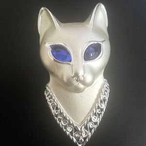Signed AJC Vintage Stunning Sivertone Cat